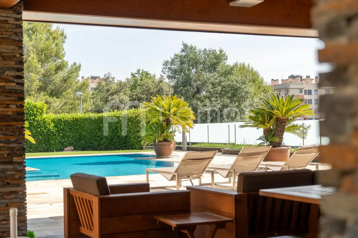 Vista exterior de Casa o xalet en venda en Sabadell amb Piscina
