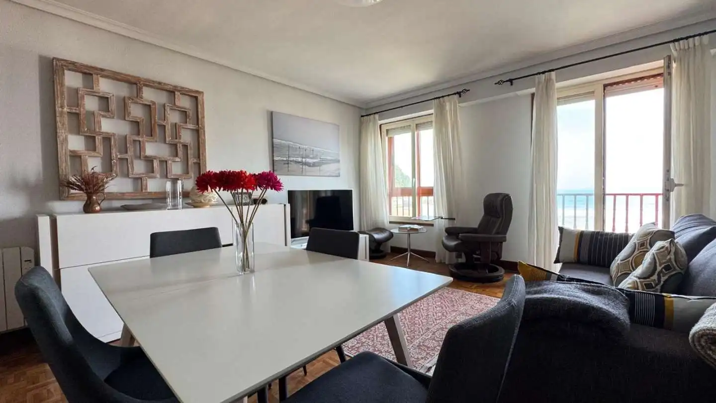 Dining room of Flat for sale in Zarautz  with Heating, Storage room and Balcony