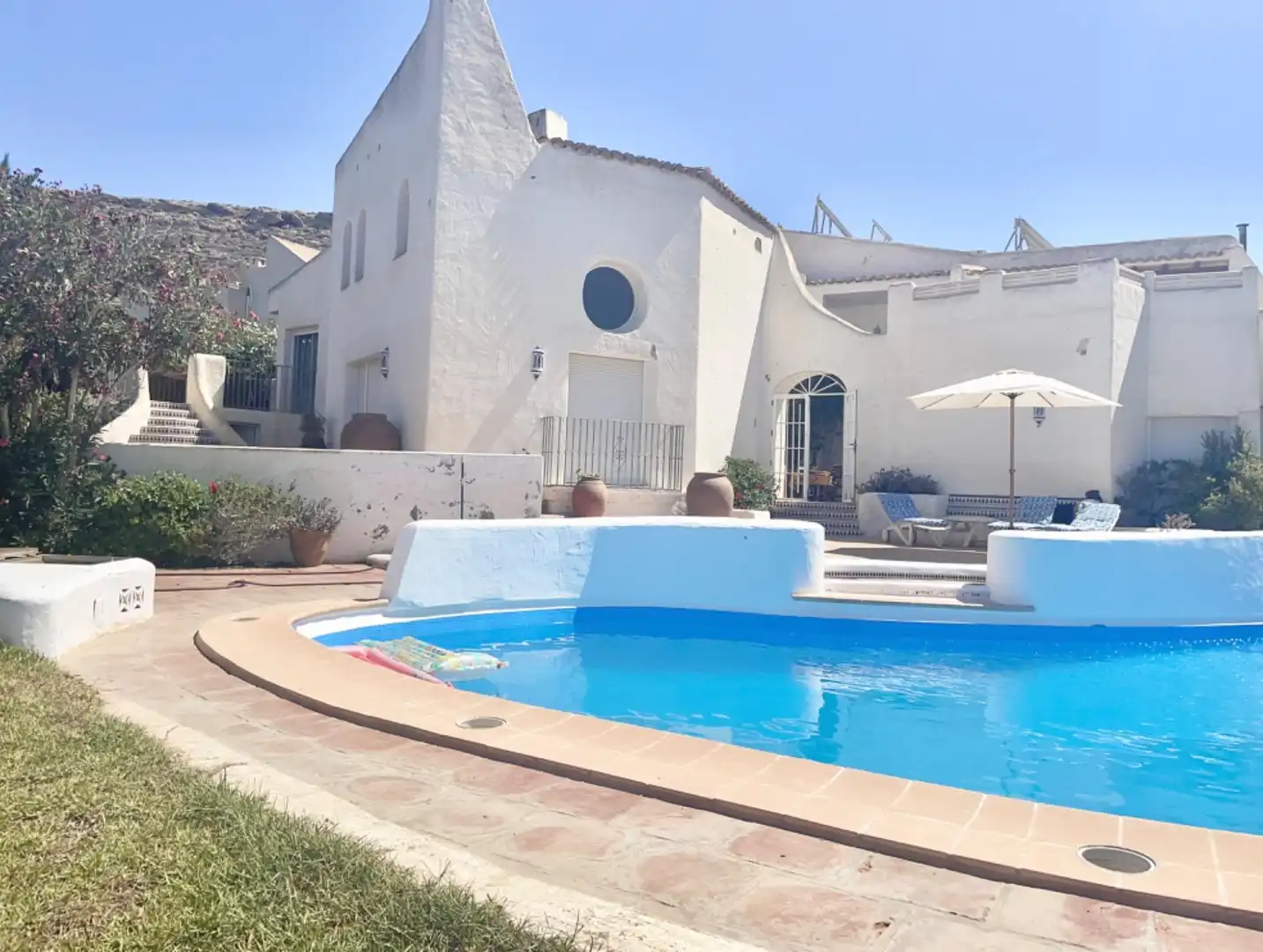 Piscina de Casa o chalet en venta en El Ejido con Aire acondicionado, Calefacción y Jardín privado