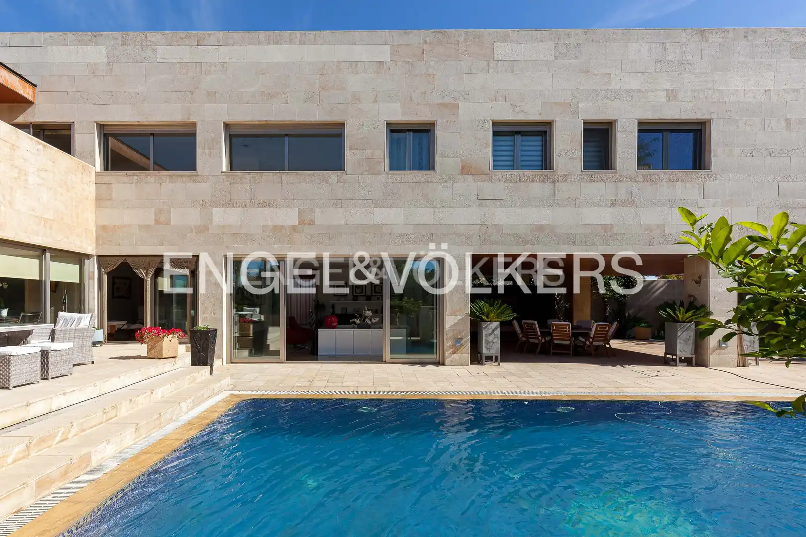 Terraza de Casa o chalet en venta en Azuqueca de Henares con Aire acondicionado, Calefacción y Jardín privado