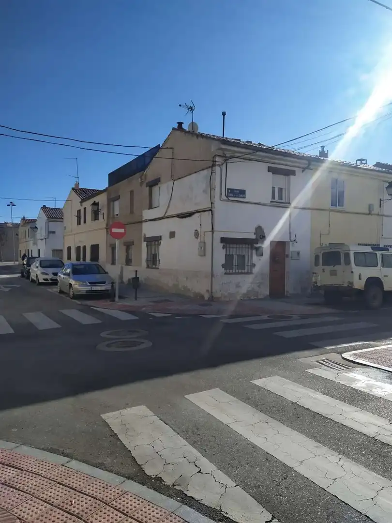 Vista exterior de Piso en venta en Cuenca