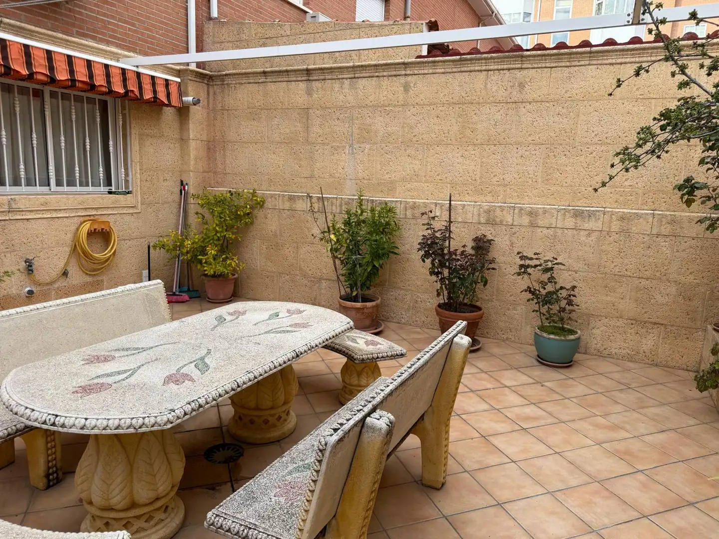 Terrassa de Casa adosada en venda en Arganda del Rey amb Aire condicionat, Calefacció i Jardí privat
