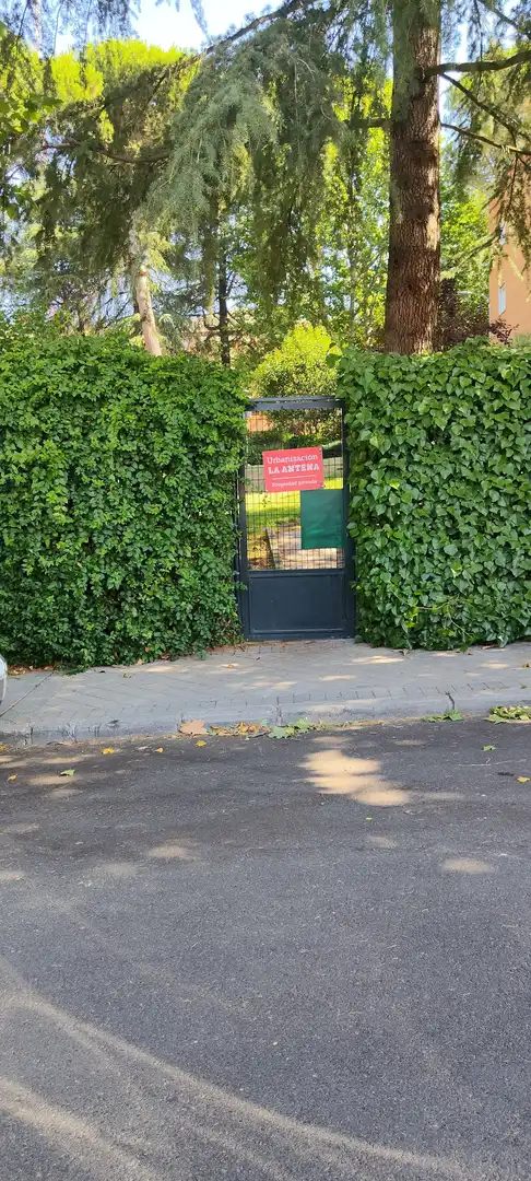 Vista exterior de Pis en venda en Majadahonda amb Calefacció