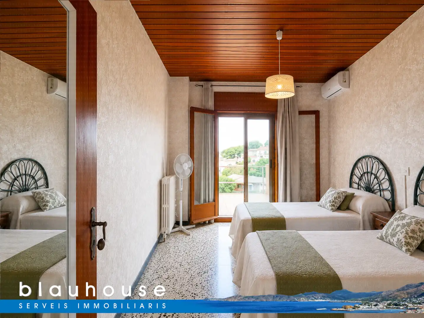 Habitación de Apartamento en venta en Llançà con Aire acondicionado, Jardín privado y Terraza