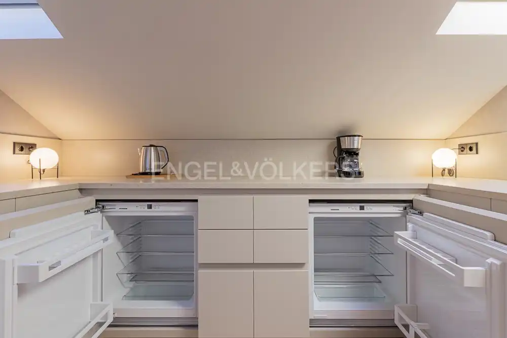 Kitchen of Flat for rent in Madrid  with Air Conditioner, Heating and Furnished