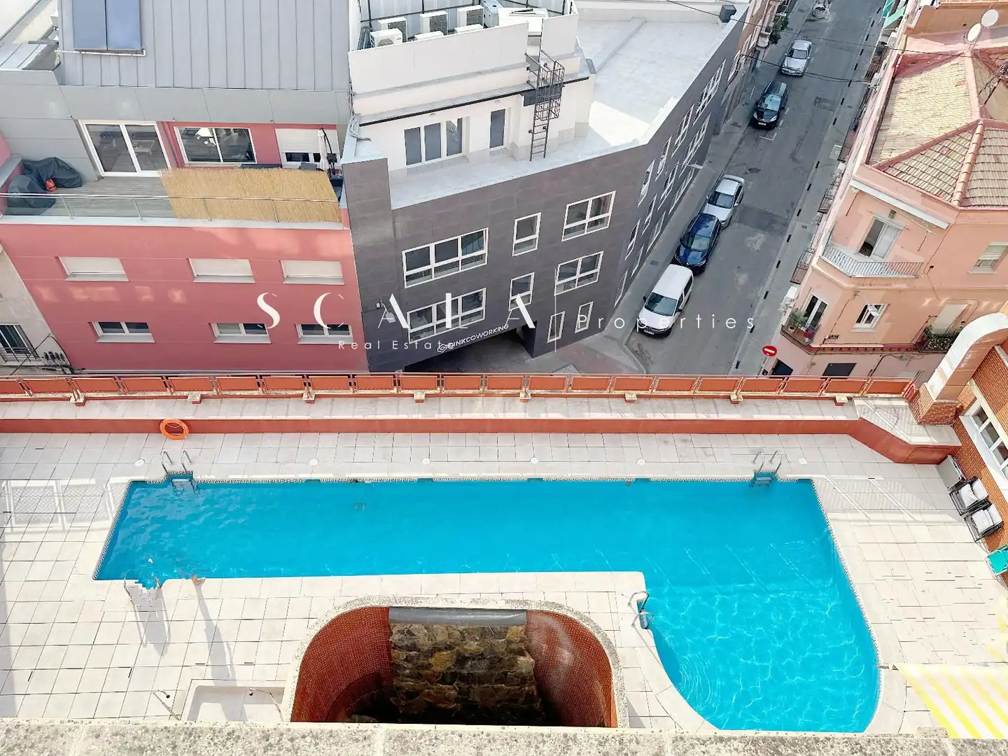 Piscina de Àtic de lloguer en Madrid amb Aire condicionat, Calefacció i Terrassa