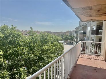Piso con balcón en venta en JOAN MARAGALL