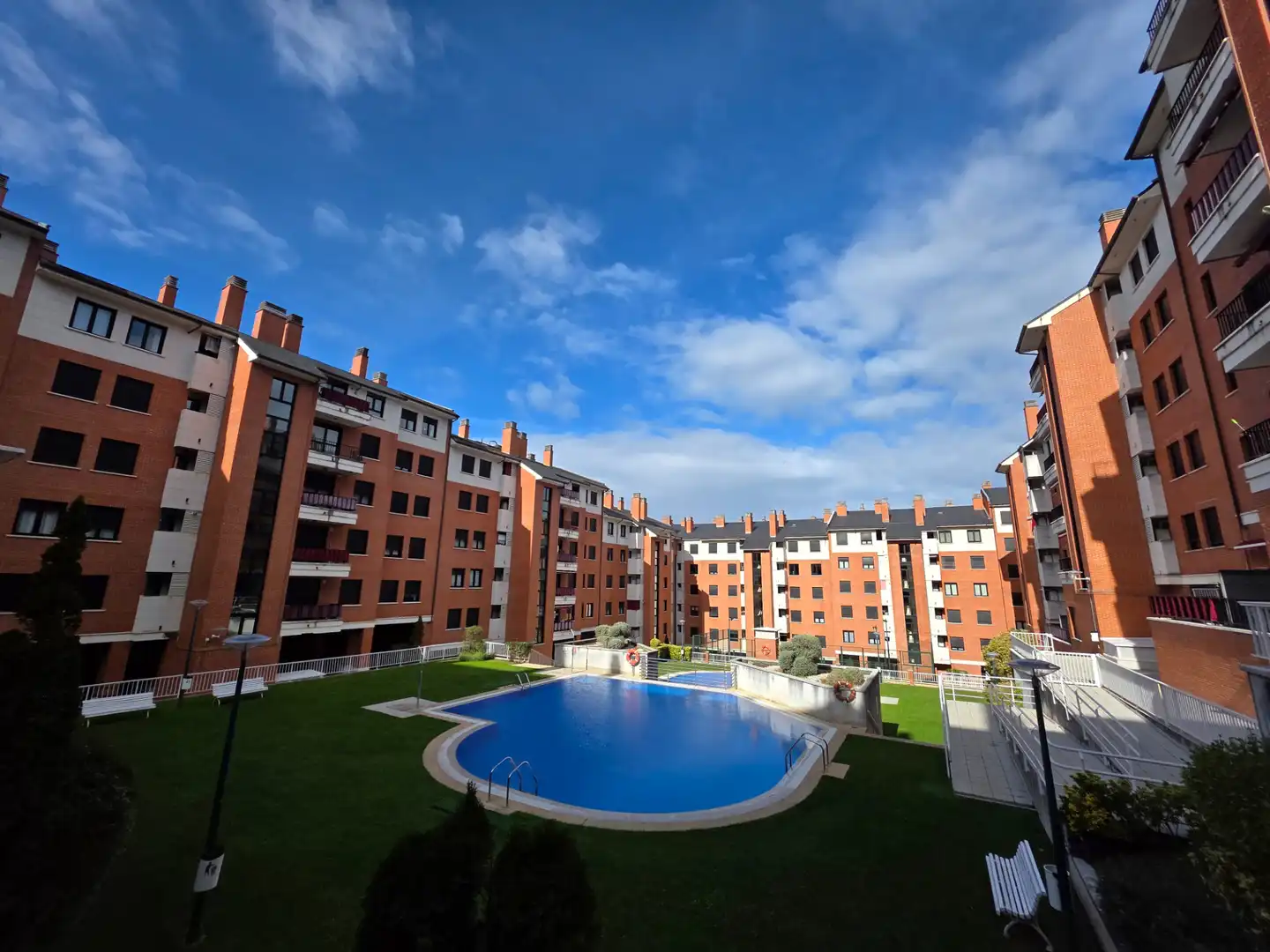 Piscina de Apartamento en venta en Cotolino