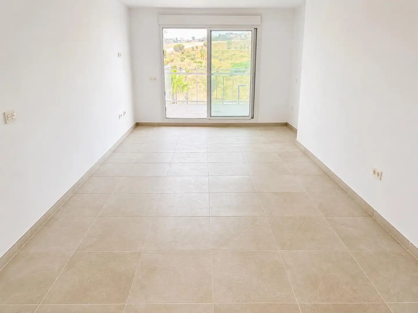 Sala de estar de Piso en venta en Mijas con Aire acondicionado, Calefacción y Terraza