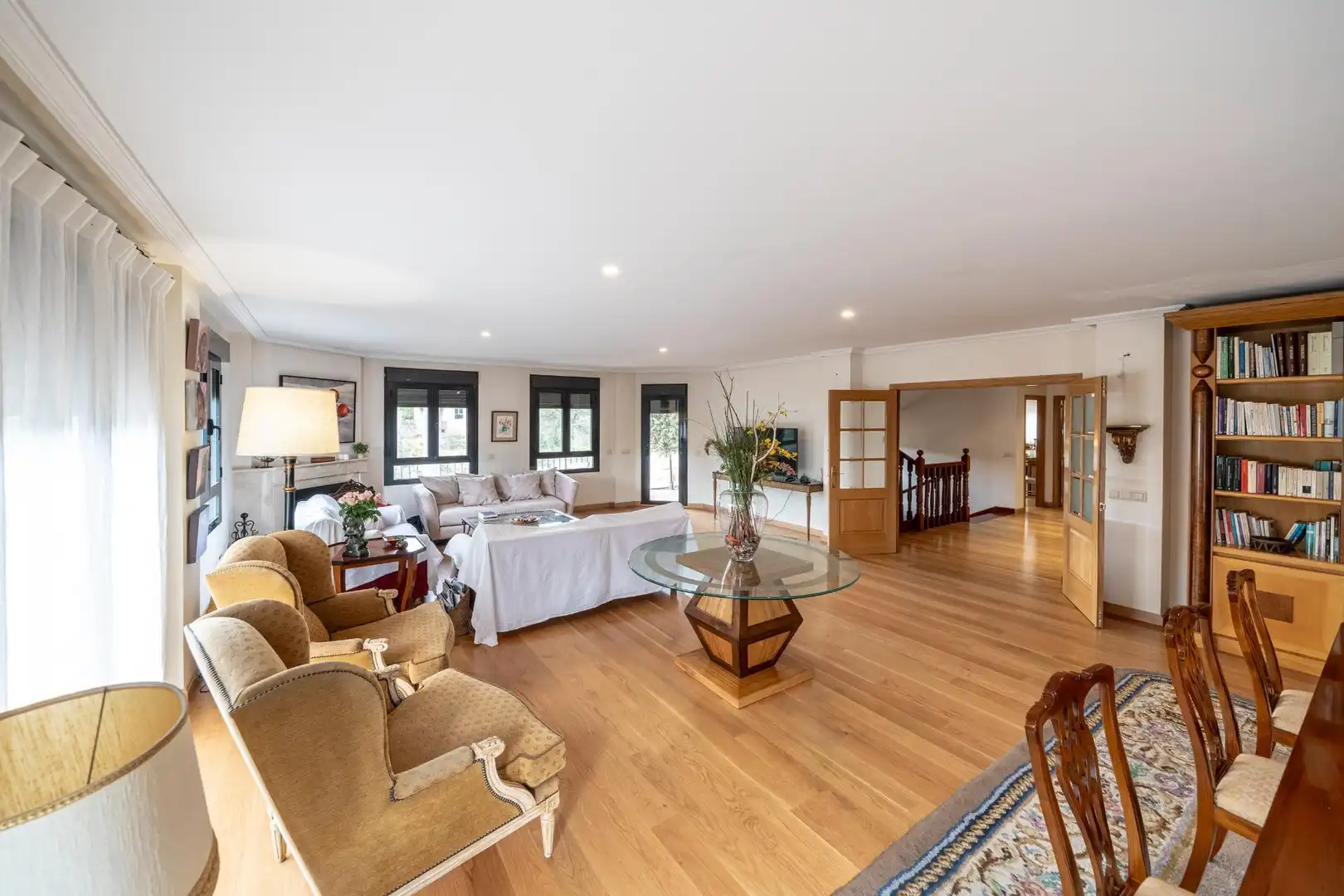 Chalet con piscina en venta en Sevilla la Nueva, imagen 3
