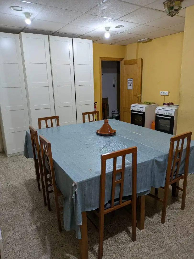 Estudio de alquiler en Calle Calle Melchor Almagro, Centro - Sagrario