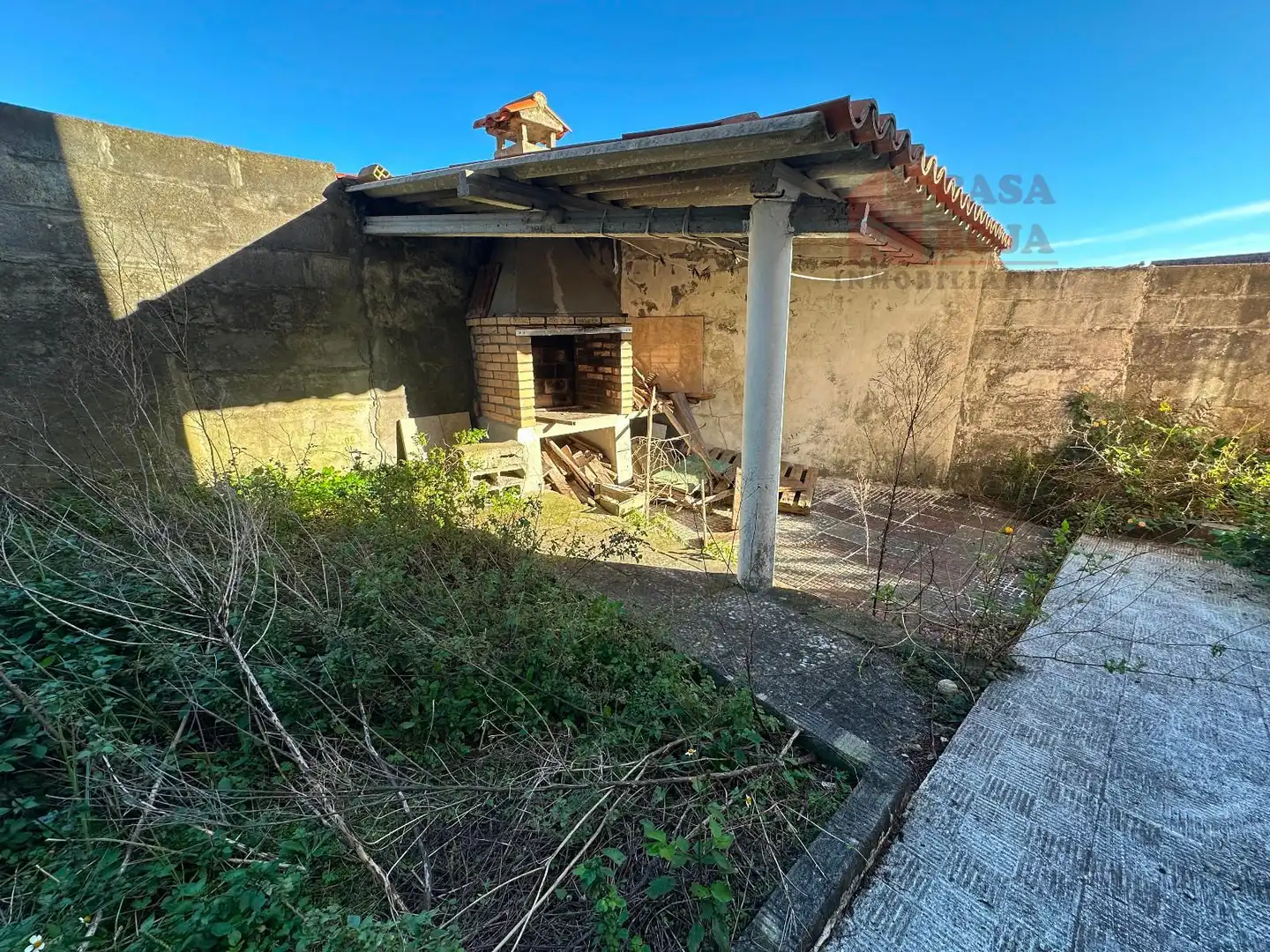 Casa o xalet en venda en Cangas  amb Calefacció, Terrassa i Traster