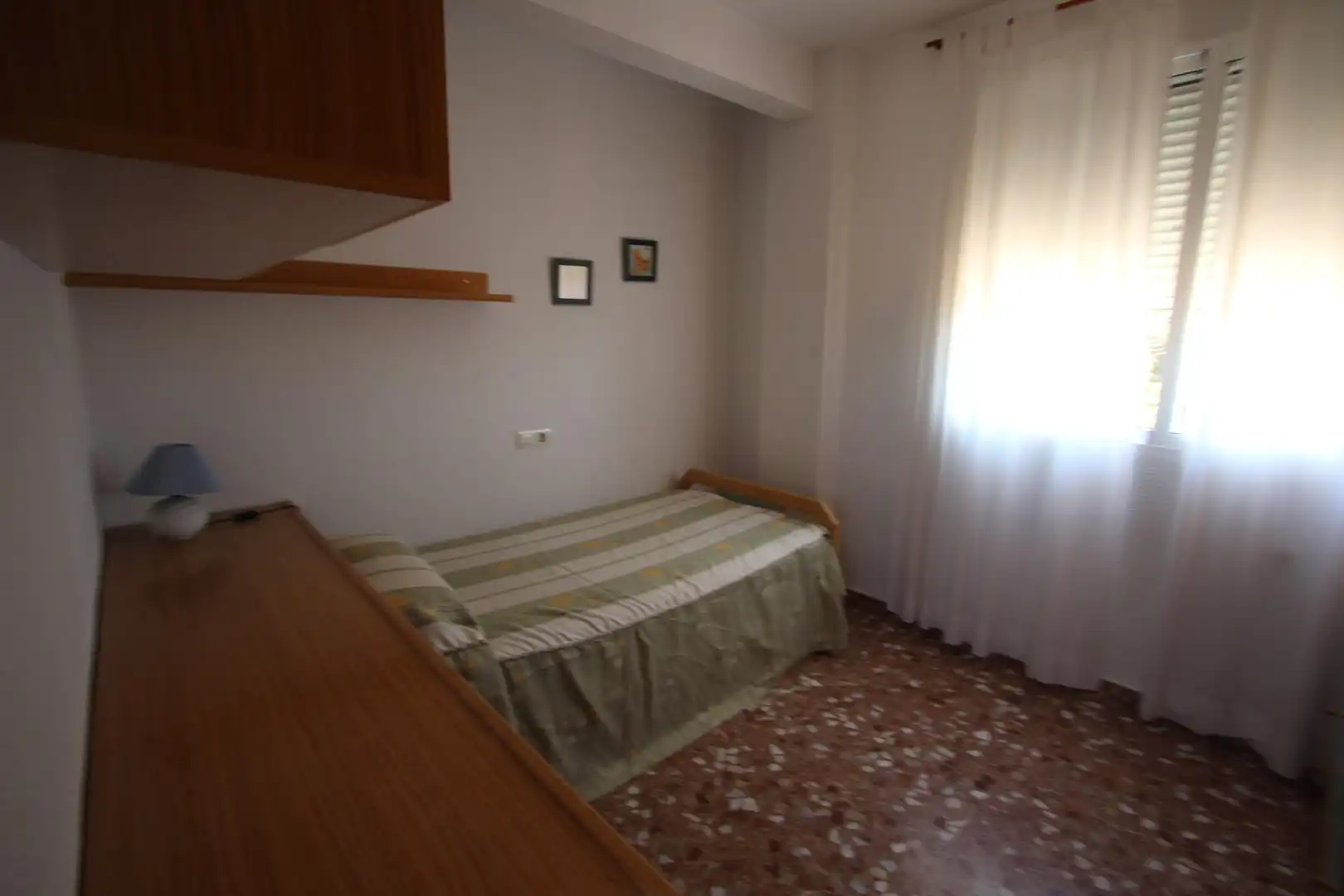 Habitación de Casa o chalet en venta en Guardamar del Segura con Jardín privado, Terraza y Piscina
