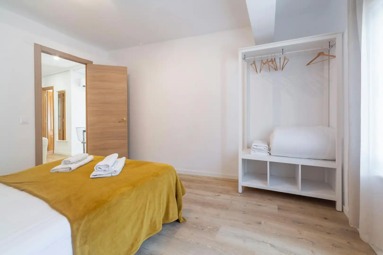 Schlafzimmer von Wohnung zur Miete in Camins al Grau
