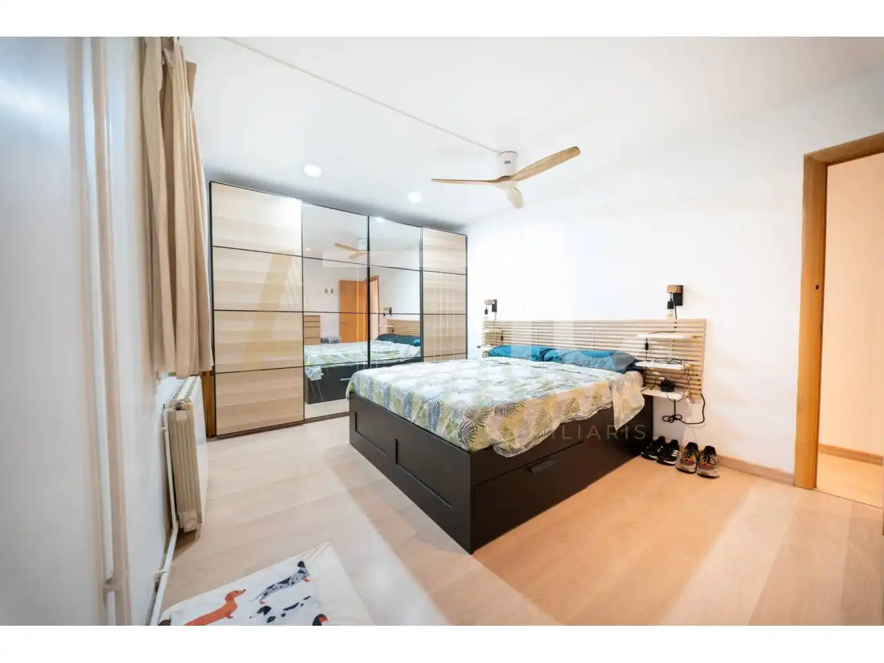 Habitación de Piso en venta en Sabadell con Aire acondicionado, Calefacción y Parquet