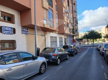 Local comercial en venda a Calle Agustina de Aragón
