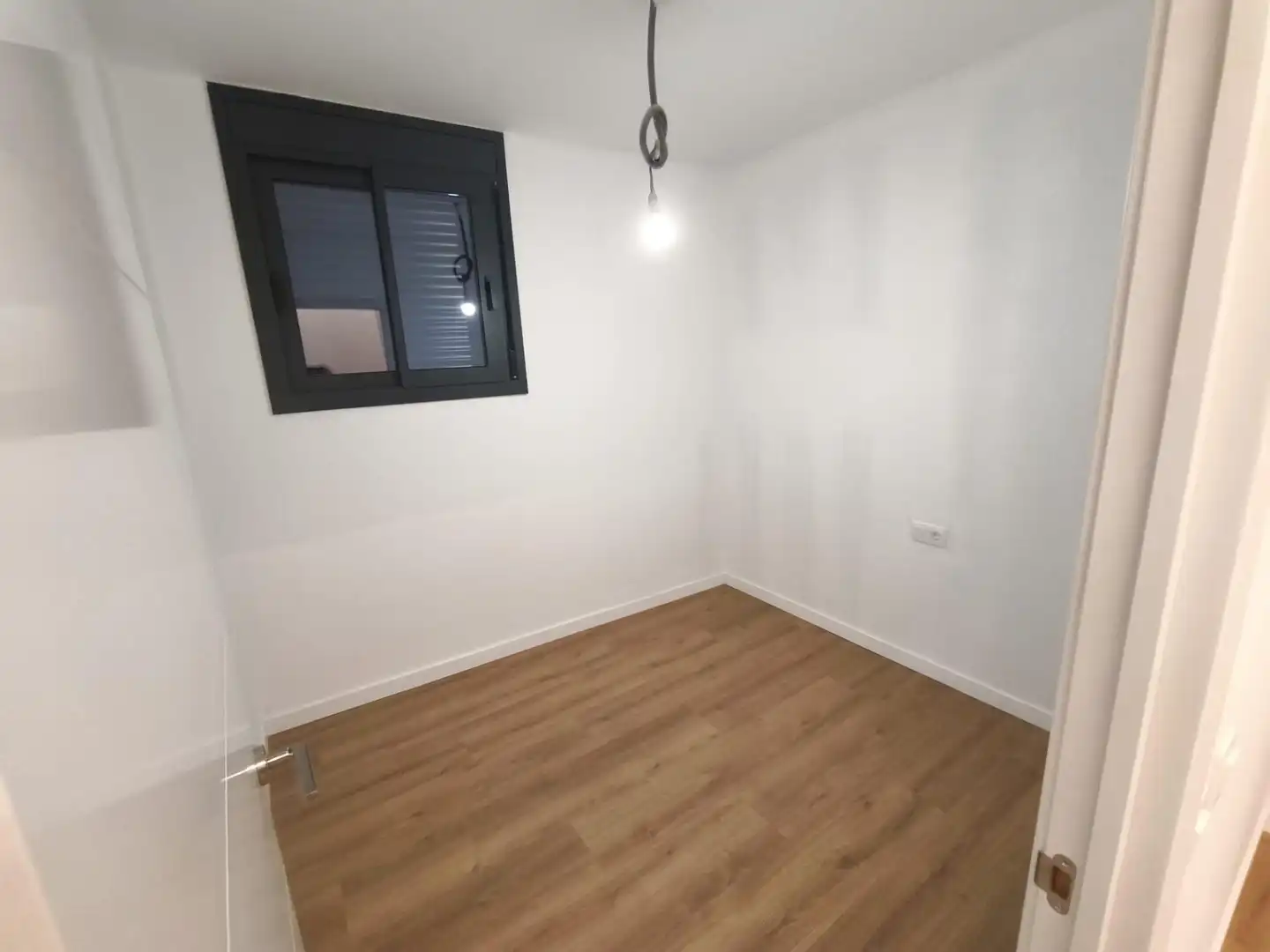 Dormitori de Casa o xalet en venda en Sabadell amb Aire condicionat, Parquet i Terrassa