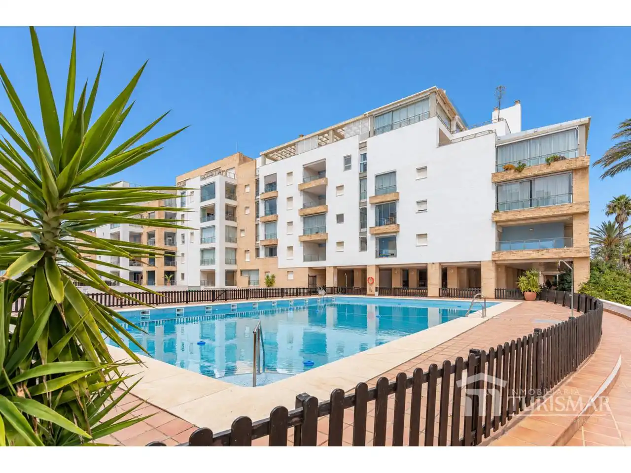 Apartamento con piscina en venta en Paseo Cruz 1, imagen 2