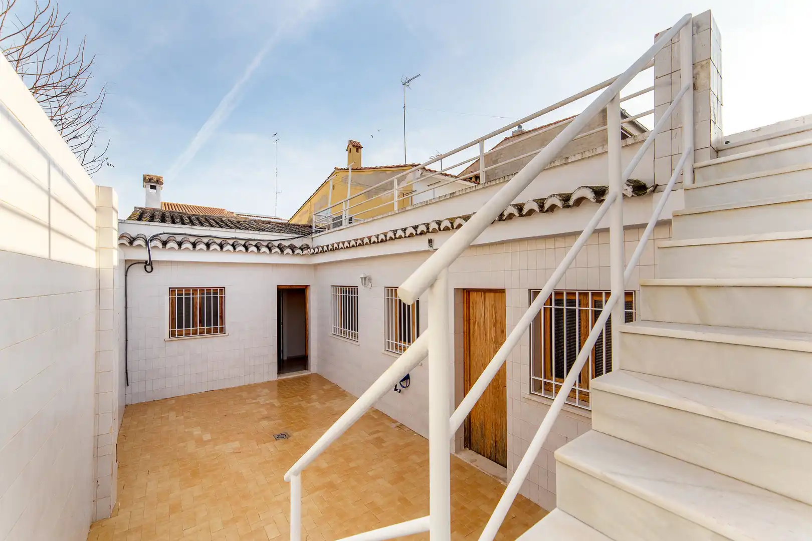 Vista exterior de Casa adosada de lloguer en Godella amb Aire condicionat, Calefacció i Terrassa