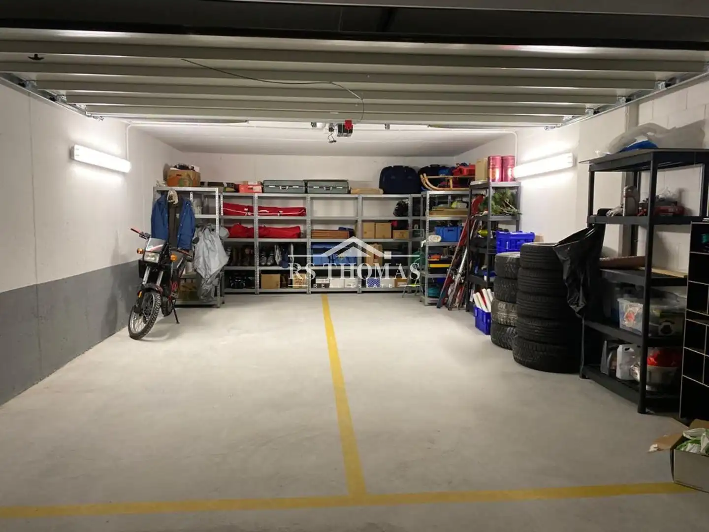 Individuel avec ascenseur à vendre à Cami de Basera