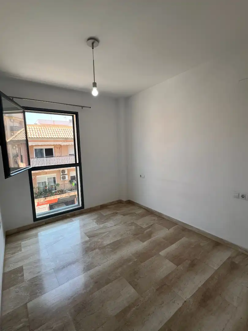 Schlafzimmer von Dachboden zur Miete in Massamagrell mit Klimaanlage, Heizung und Terrasse