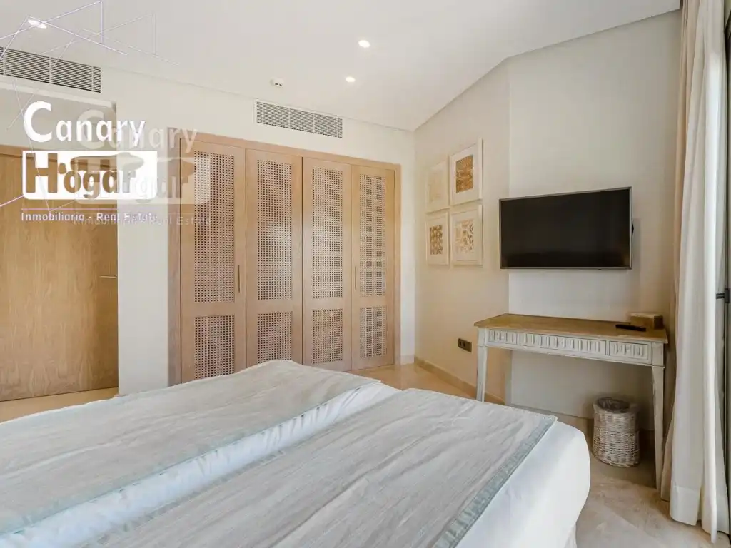 Apartamento con piscina en venta en Calle Amarilis, imagen 16