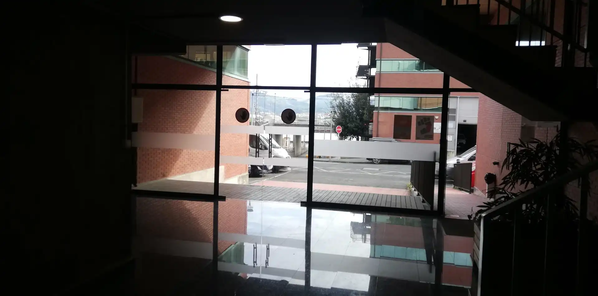 Oficina amb ascensor en venda a Avenida Axpeko Erribera Etorbidea