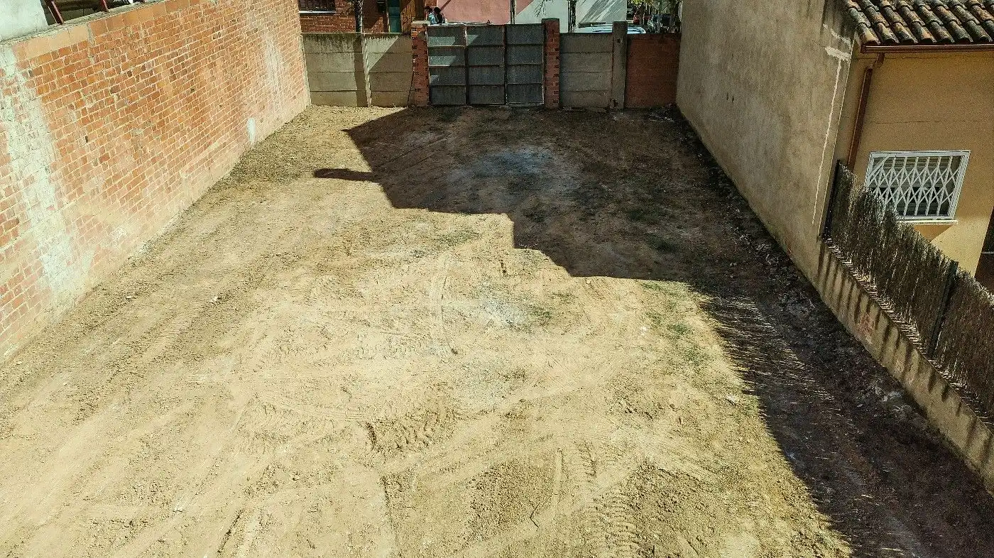 Terreno residencial en venta en Carrer Milà i Fontanals 1B, imagen 2