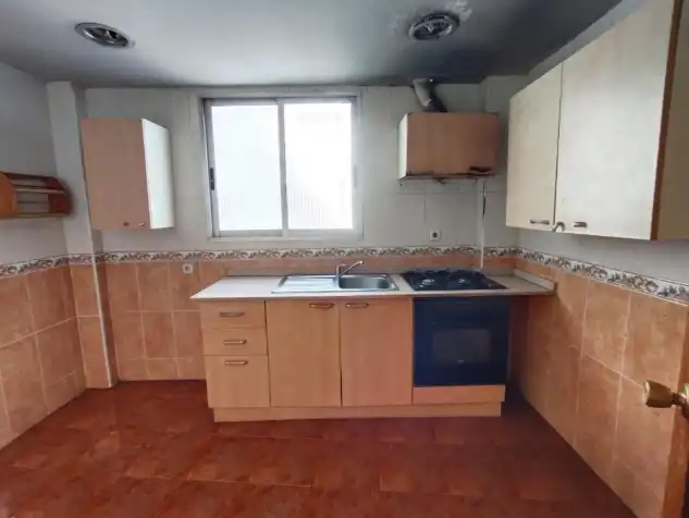 Cocina de Piso en venta en Valencia con Balcón