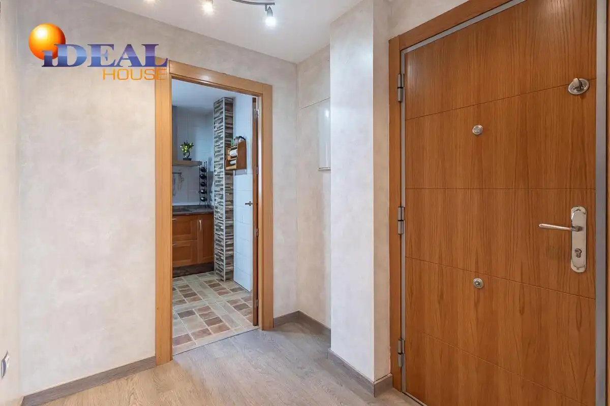 Flat for sale in Granada