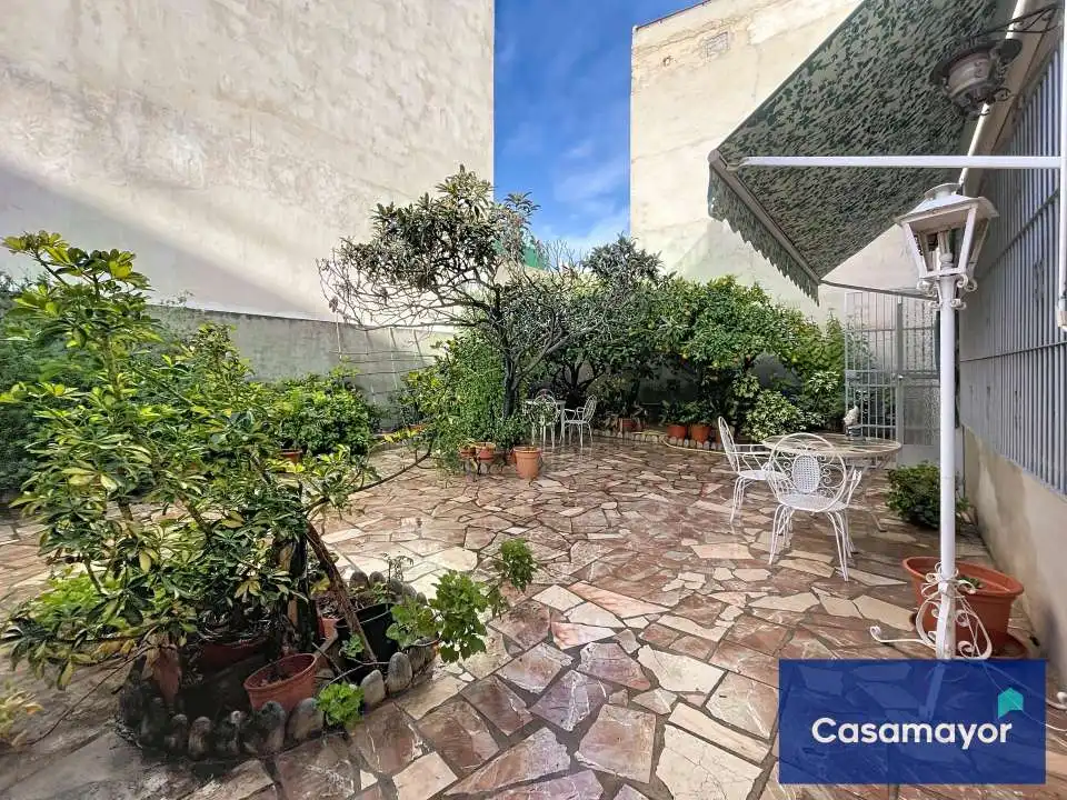 Garden of Houses for sale in Mutxamel  with Air Conditioner and Heating