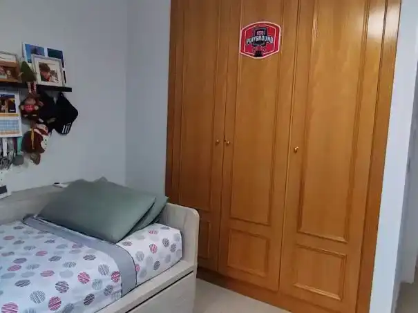 Dormitori de Pis en venda en Alcorcón amb Aire condicionat i Piscina