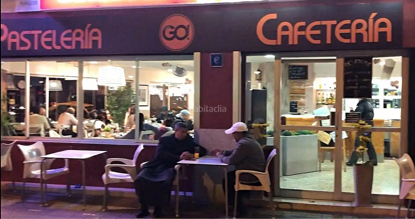 Business premises for sale in Carrer de Francesc Pi i Margall 2, imagen 6
