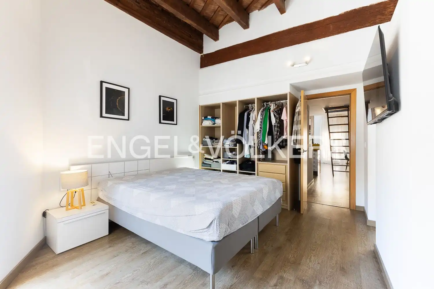 Schlafzimmer von Wohnung zum Verkauf in Valencia mit Klimaanlage, Heizung und Balkon