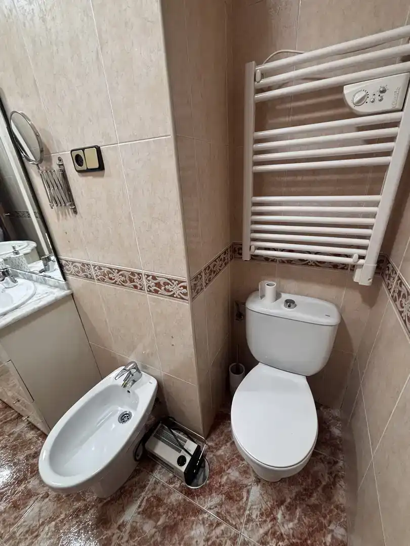 Bathroom of Detached homes for rent in Jaén  with Air Conditioner and Furnished