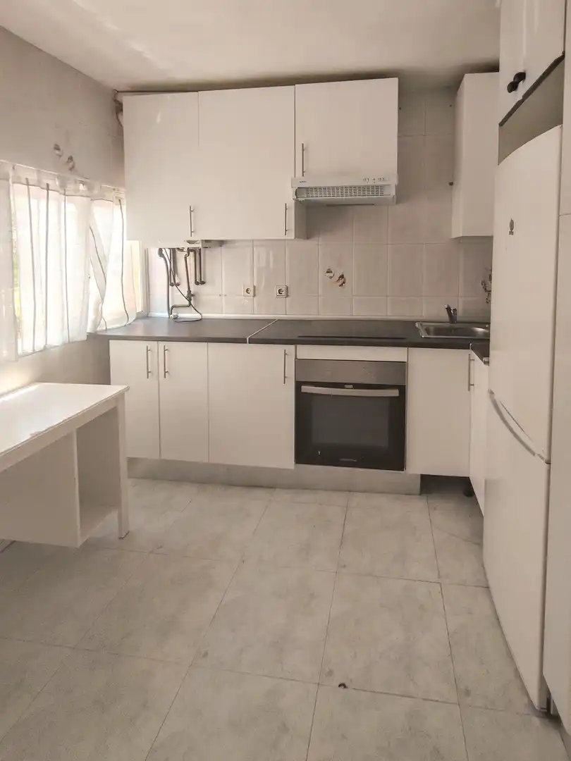 Cocina de Piso en venta en Madrid con Calefacción y Parquet