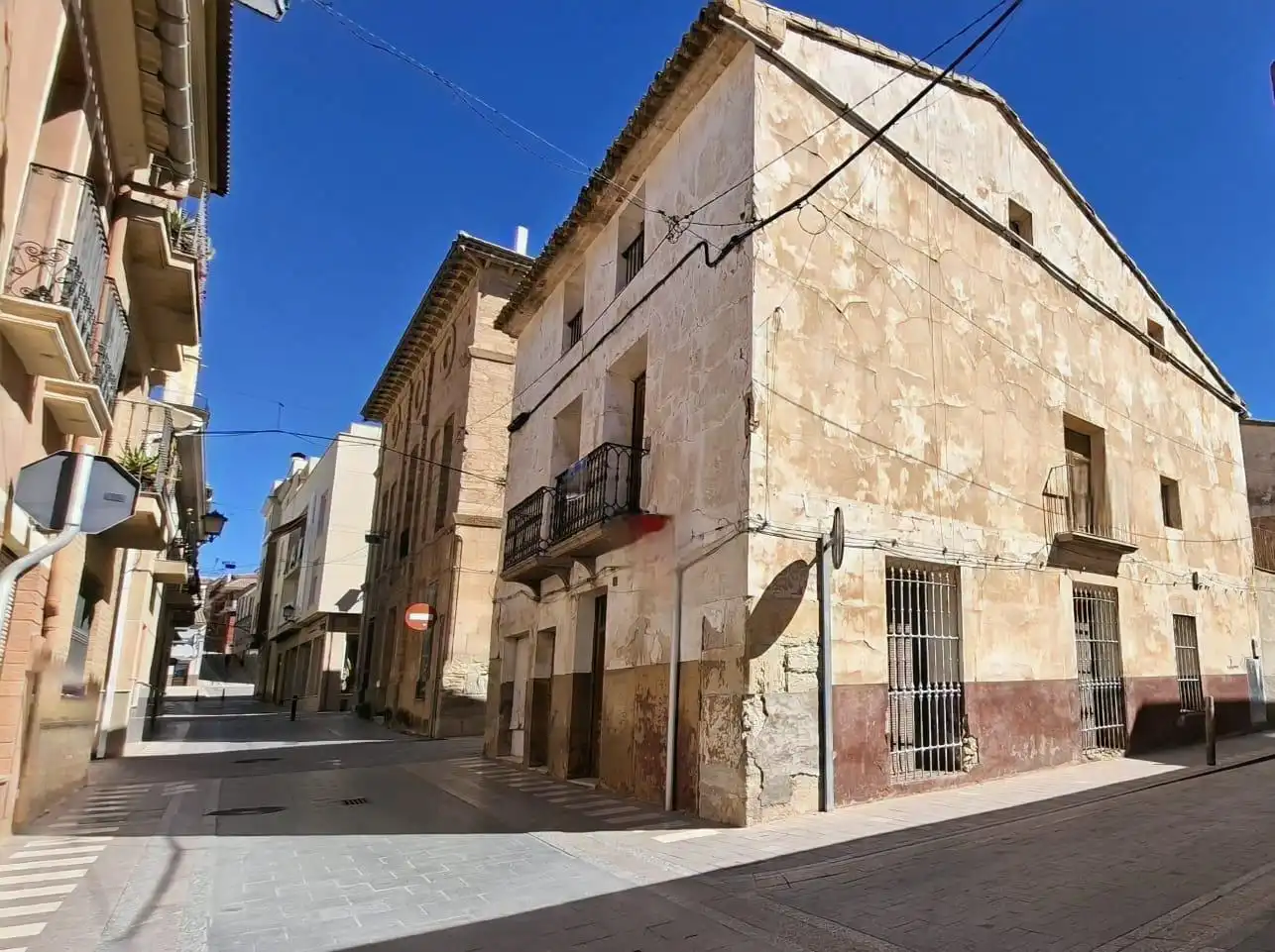 Casa amb terrassa en venda a Calle de Salinas