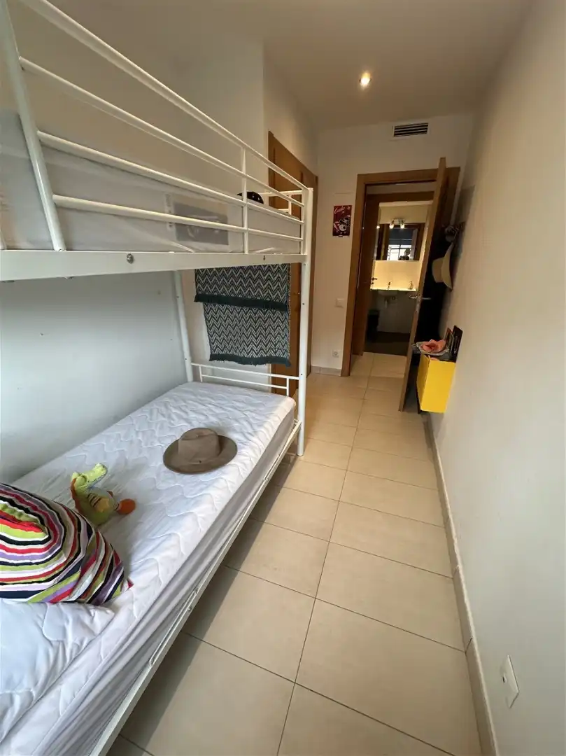 Apartamento de alquiler en Carrer Mestral, Port - Horta de Santa María