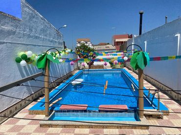 Casa con piscina en venta en Brenes