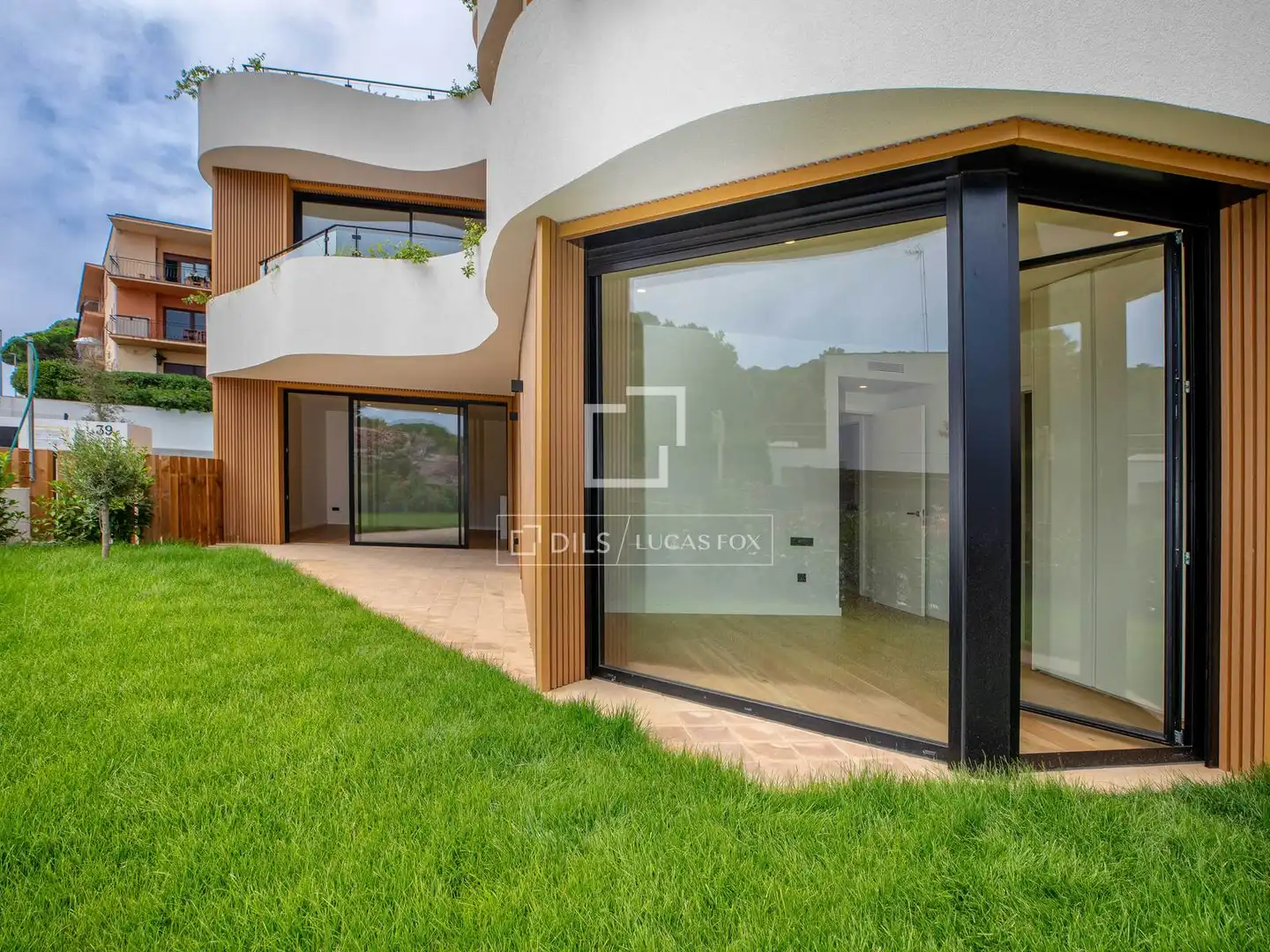 Vista exterior de Piso en venta en Palamós con Aire acondicionado, Calefacción y Jardín privado