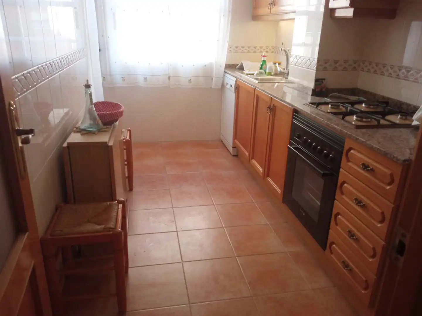 Cocina de Piso de alquiler en Valencia con Balcón