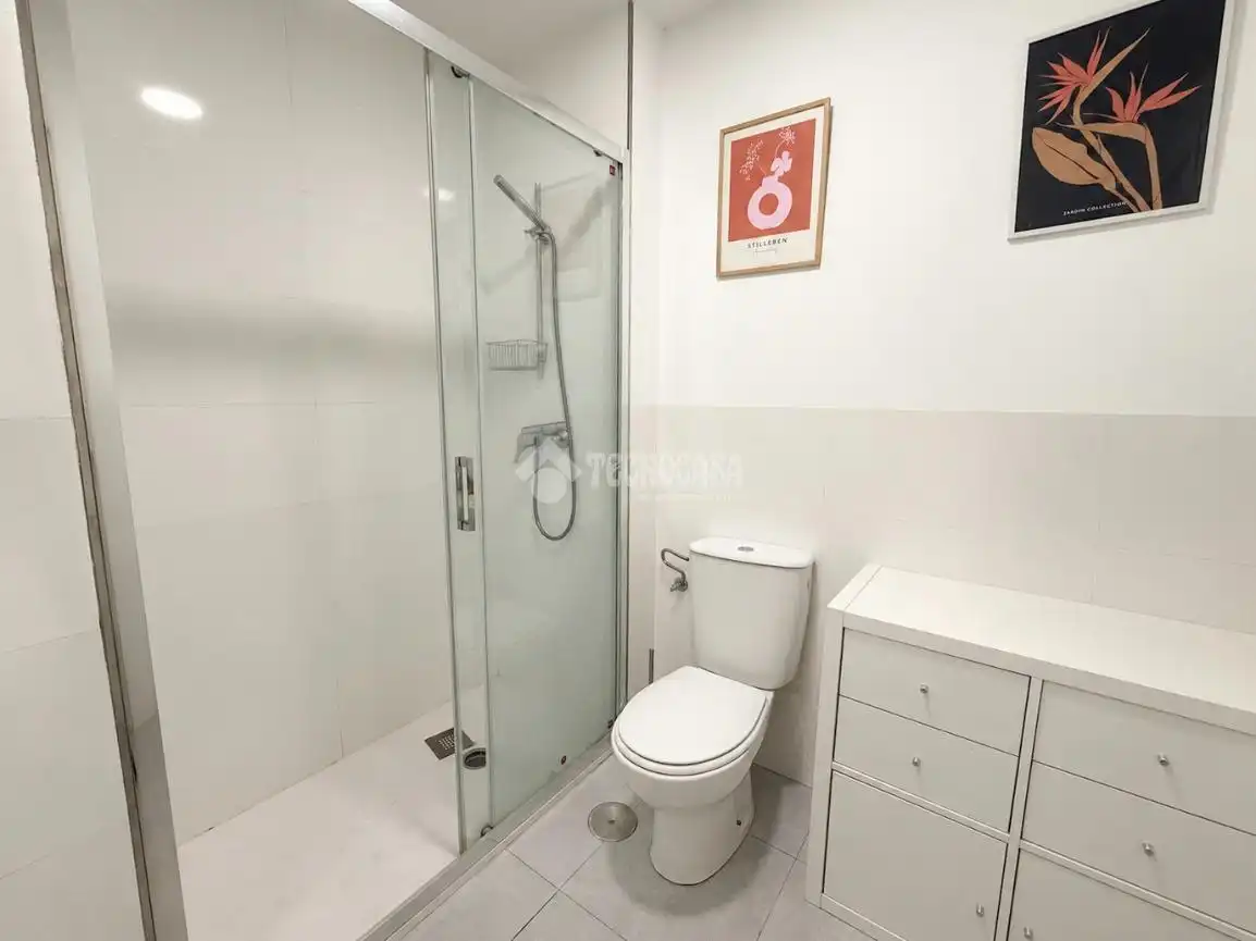 Bathroom of Flat for sale in Fuencarral - El Pardo