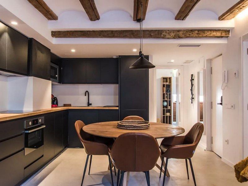 Cuina de Pis de lloguer en Badalona amb Aire condicionat, Moblat i Es permeten mascotes