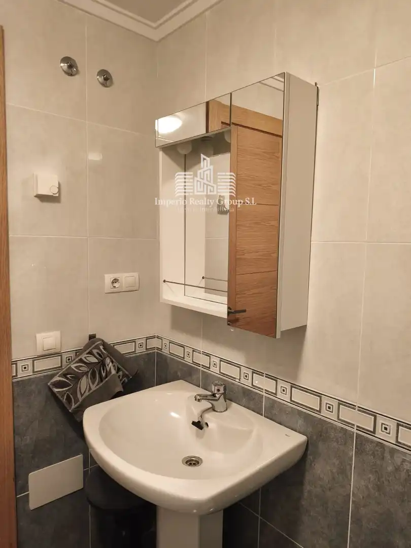Badezimmer von Wohnung zum Verkauf in San Martín del Rey Aurelio mit Abstellraum und Möbliert