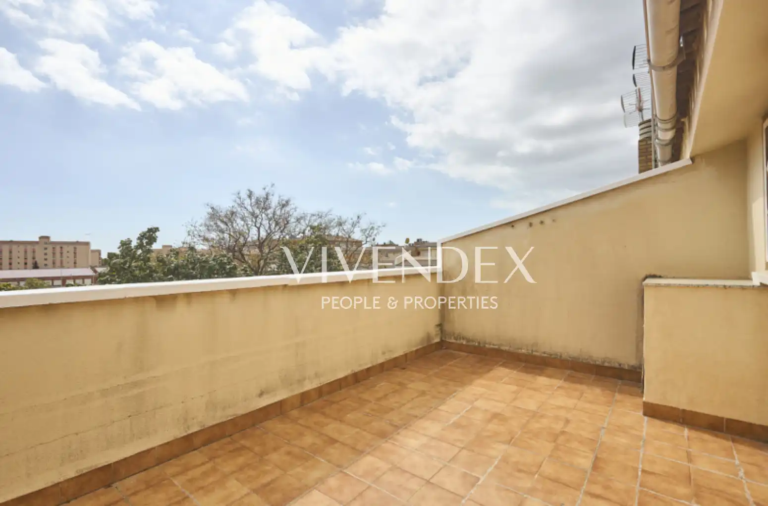 Terraza de Casa adosada en venta en Viladecans con Calefacción, Jardín privado y Terraza