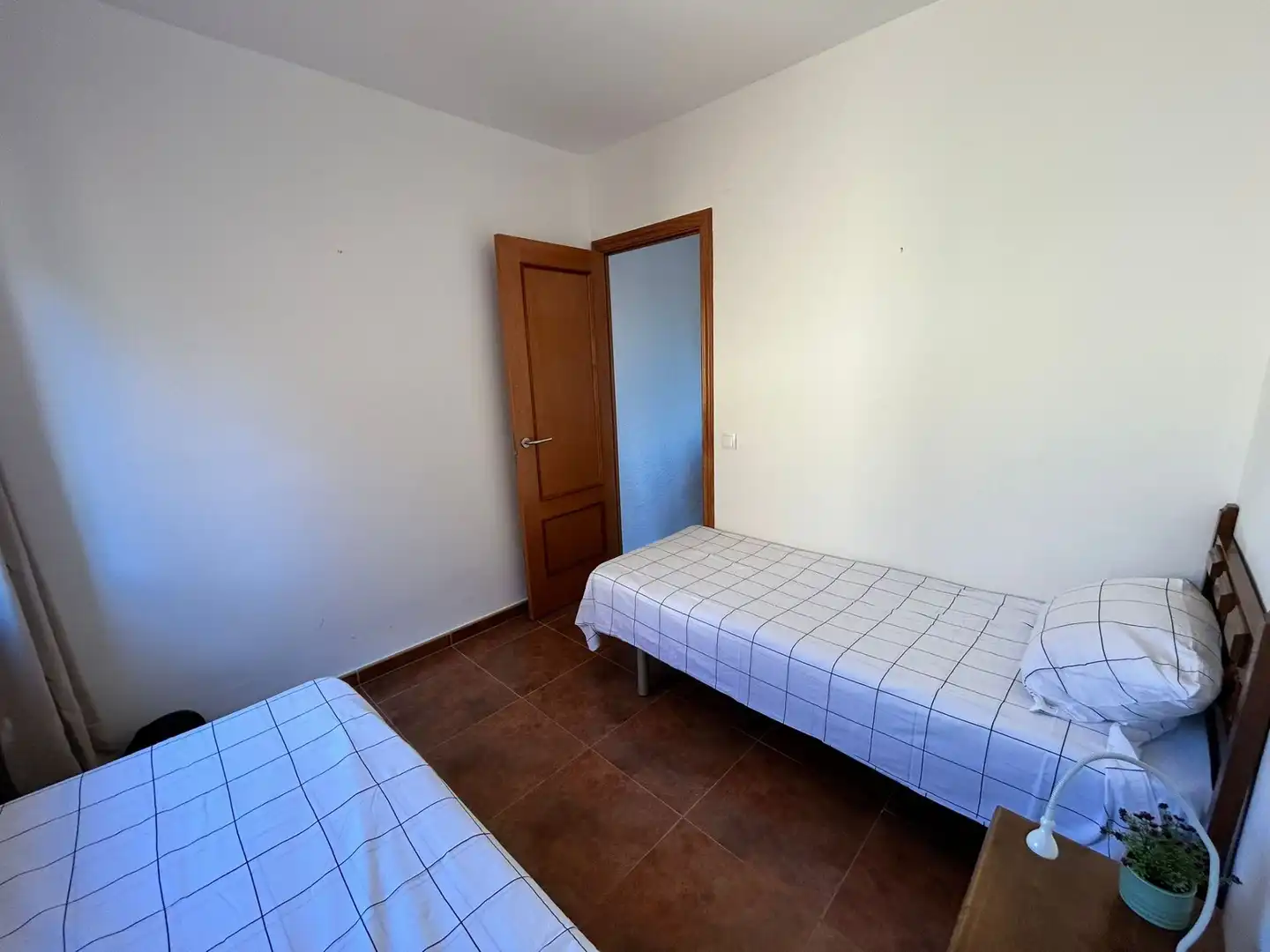 Schlafzimmer von Wohnungen zum Verkauf in L'Escala mit Terrasse und Möbliert