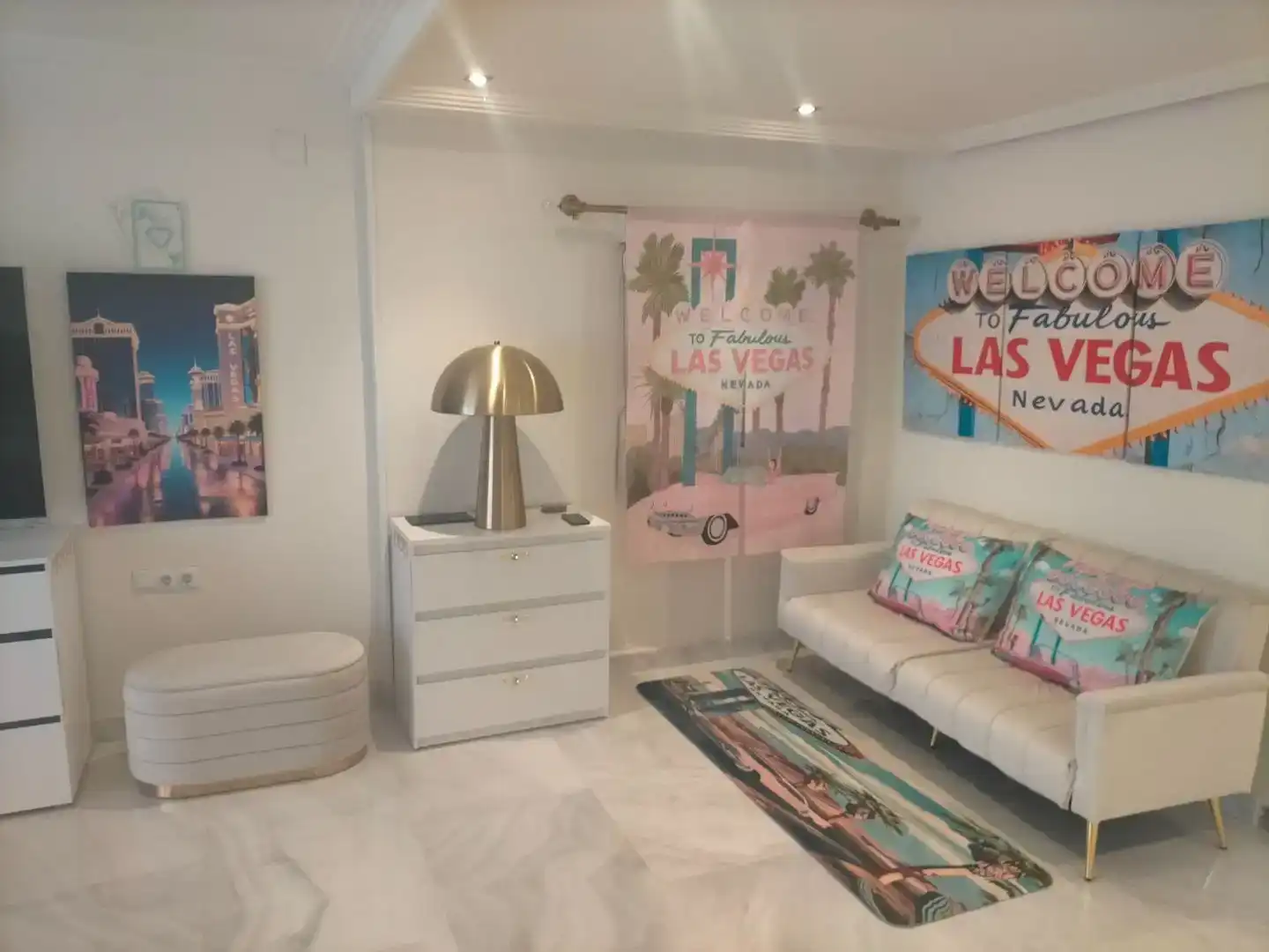 Sala d'estar de Casa o xalet en venda en Chiva amb Aire condicionat, Piscina i Balcó