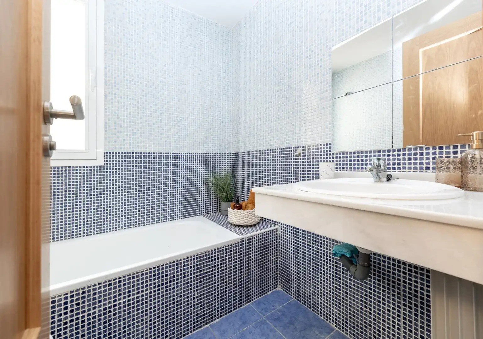Wohnung zum Verkauf in Plaza CRUZ, La Zubia Ciudad