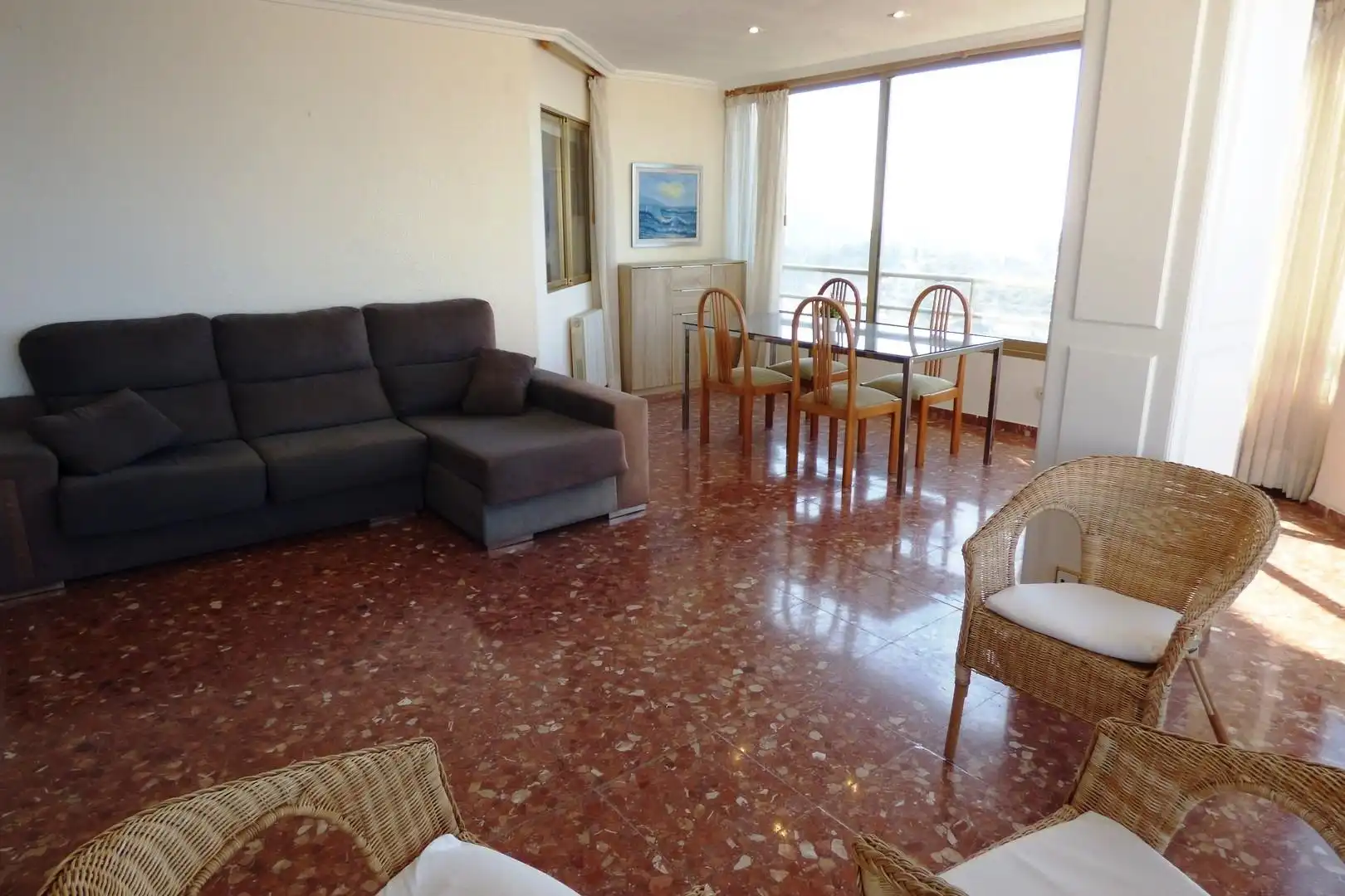 Wohnzimmer von Wohnung zum Verkauf in Alicante / Alacant mit Klimaanlage, Heizung und Privatgarten