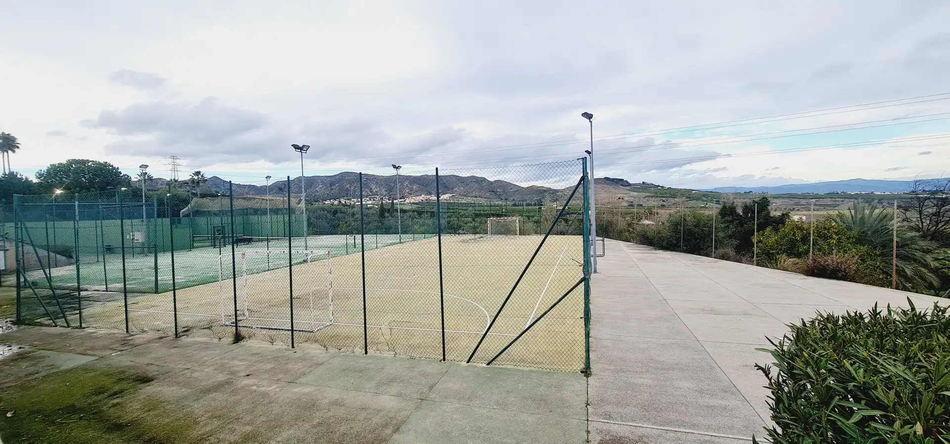 Aparcament de Àtic en venda en Alhaurín de la Torre amb Aire condicionat, Calefacció i Terrassa